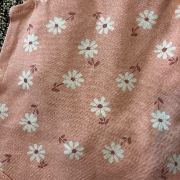 Tahari & Wonderluxe Pink Floral 4 pc Bodysuits Onsie Set Lot 0-3 mo Muslin NWOT - Picture 2 of 15